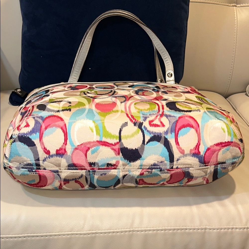 Coach Poppy Ikat Signature C Glam Tote - Picture 9 of 17